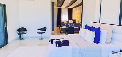 ARCRISTAL - PRESIDENTS VILLA