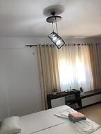 Monas Guesthouse
