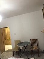 Monas Guesthouse