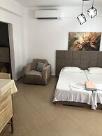 Monas Guesthouse
