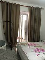 Monas Guesthouse