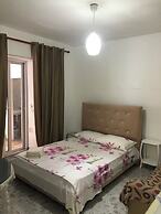 Monas Guesthouse
