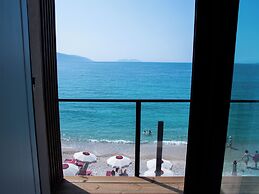 Dukes Albania
