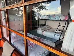 Hotel Hanna Suites