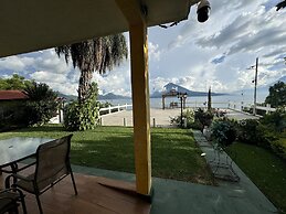Hotel Hanna Suites