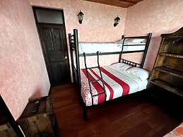 Hotel Hanna Suites