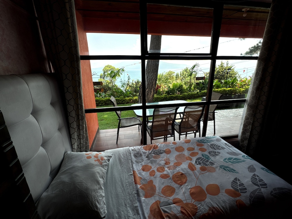Hotel Hanna Suites