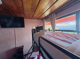 Hotel Hanna Suites
