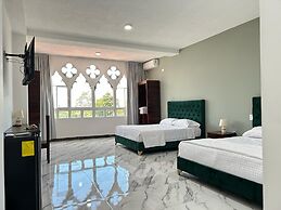 Hotel Palace