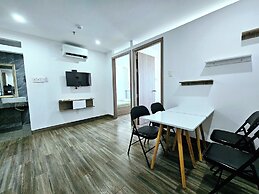 Royal Hotel & Apartment
