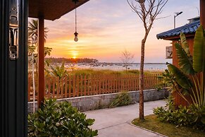 Melaka Ho Tram - Beachside Bungalows