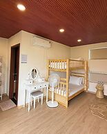 Melaka Ho Tram - Beachside Bungalows