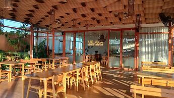 Melaka Ho Tram - Beachside Bungalows