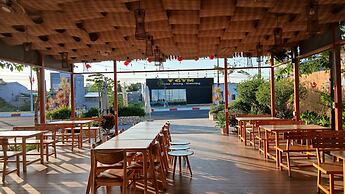 Melaka Ho Tram - Beachside Bungalows