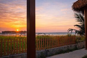 Melaka Ho Tram - Beachside Bungalows