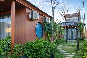 Melaka Ho Tram - Beachside Bungalows