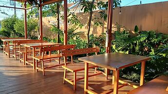 Melaka Ho Tram - Beachside Bungalows