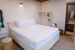 Melaka Ho Tram - Beachside Bungalows
