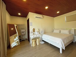 Melaka Ho Tram - Beachside Bungalows