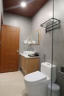 Melaka Ho Tram - Beachside Bungalows