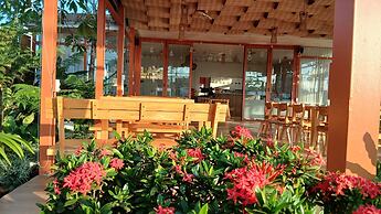 Melaka Ho Tram - Beachside Bungalows