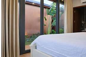 Melaka Ho Tram - Beachside Bungalows