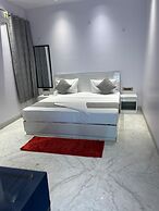 Hotel white House