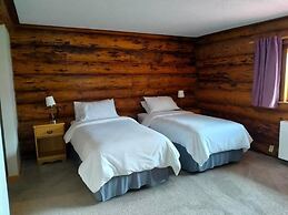 Smithers Driftwood Lodge