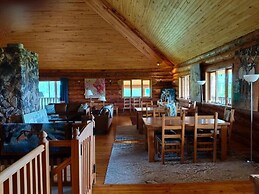 Smithers Driftwood Lodge