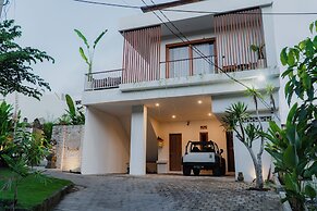 Sanjula Uluwatu