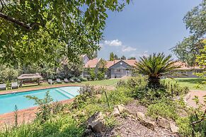 Grand Manor