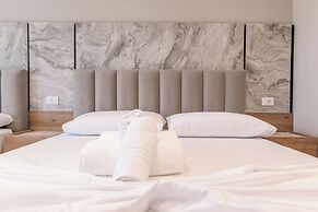 Trident Residence