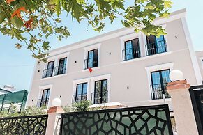 Trident Residence