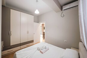 Trident Residence