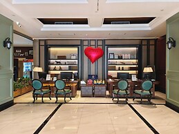 Moon River Puyue Hotel