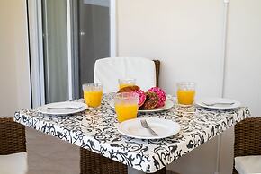 Absinthia Fanes Residences