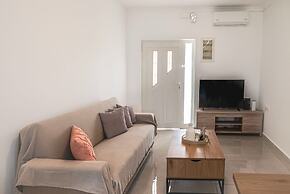 Absinthia Fanes Residences