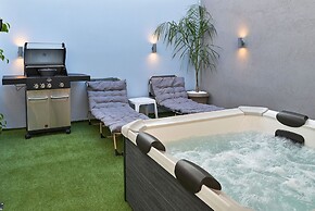 Avli Village House With Private Jacuzzi