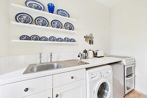Host Stay Bell Cottage