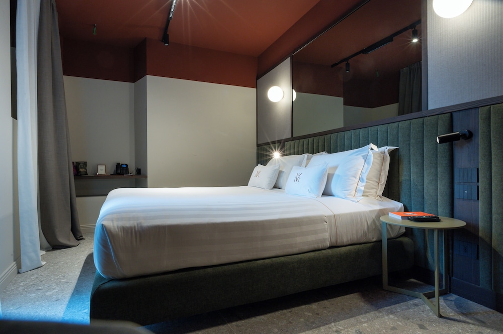 MÍMESIS 11 BOUTIQUE HOTEL
