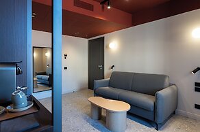 MÍMESIS 11 BOUTIQUE HOTEL