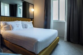 MÍMESIS 11 BOUTIQUE HOTEL