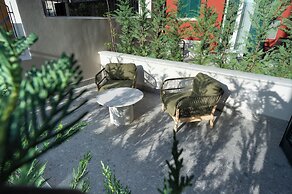 MÍMESIS 11 BOUTIQUE HOTEL