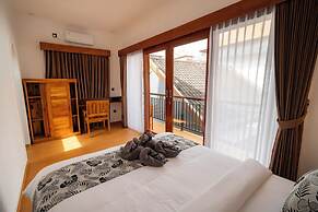 Ulu Apsura Villas