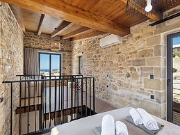 Petra Retreat Residence