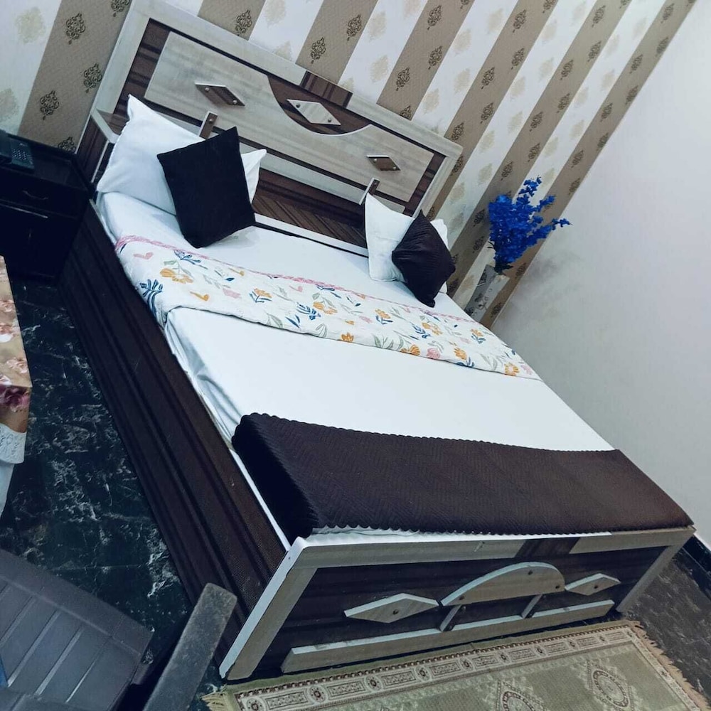 Anamika Palace
