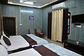 Anamika Palace