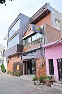 Anamika Palace