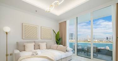 LUX The Palace Beach Suite