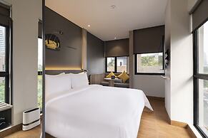 ROOMS INC Sudirman Jakarta